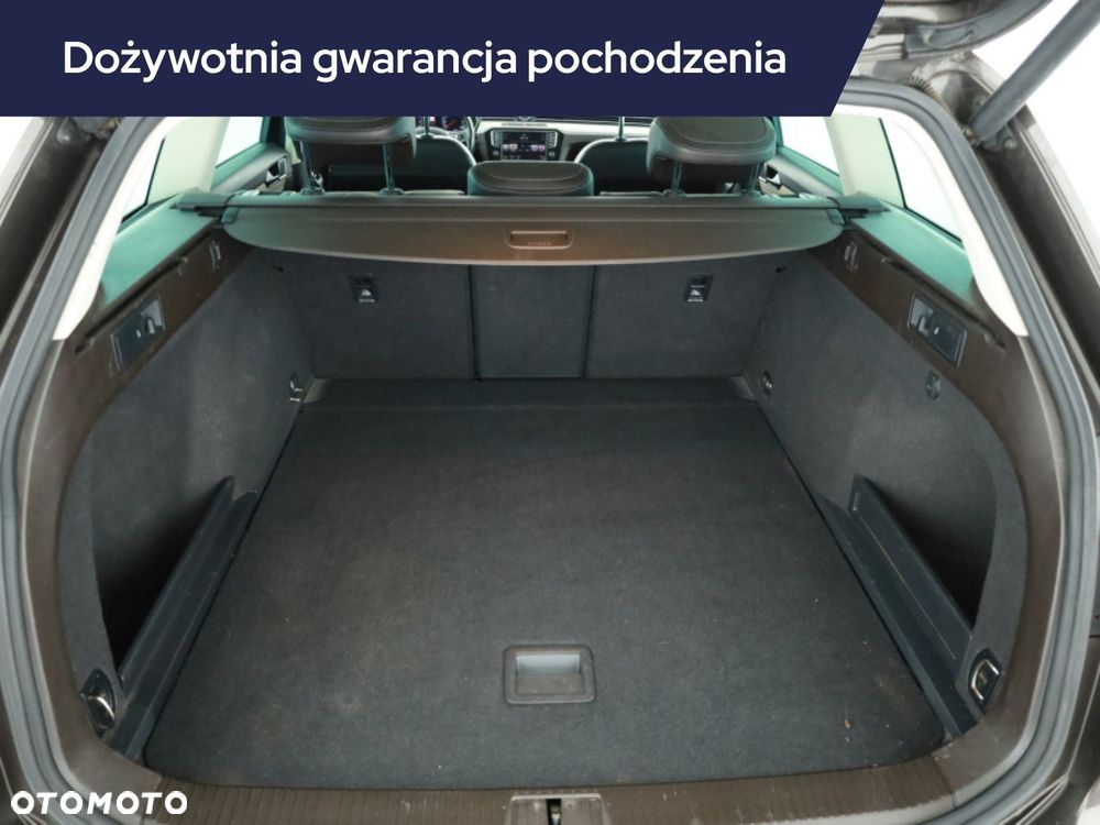 Volkswagen Passat Variant - 20