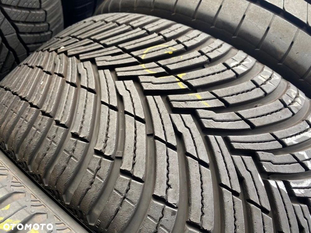 225/40/18 Pirelli AllSeason_6mm_2szt_(573) - 3