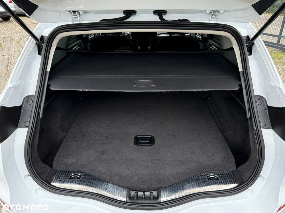 Ford Mondeo - 10