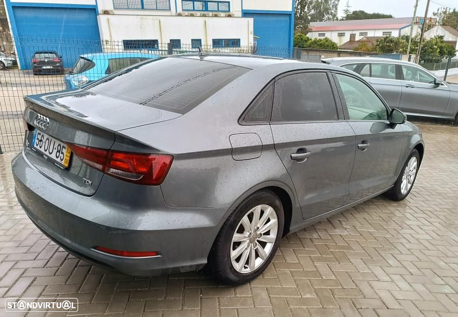 Audi A3 Limousine 1.6 TDI S-line - 4