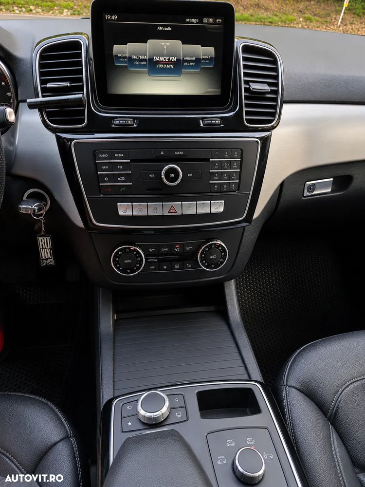 Mercedes-Benz GLE 250 d 4MATIC 9G-TRONIC - 10