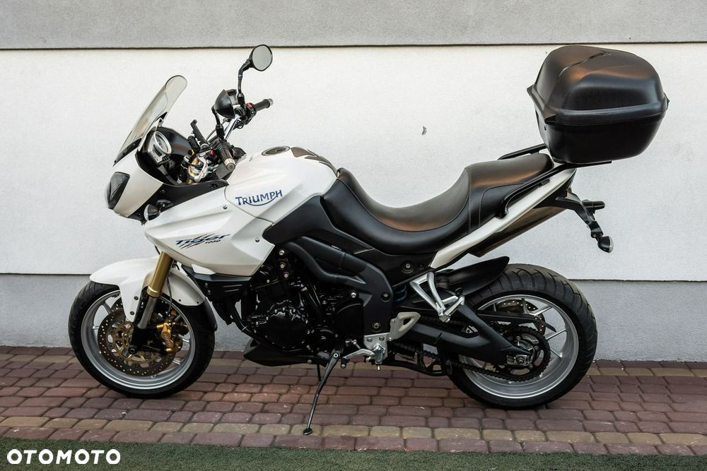 Triumph Tiger - 6