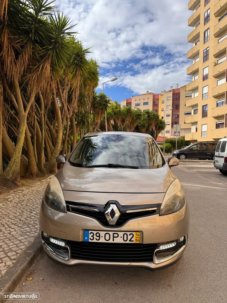 Renault Scénic - 4