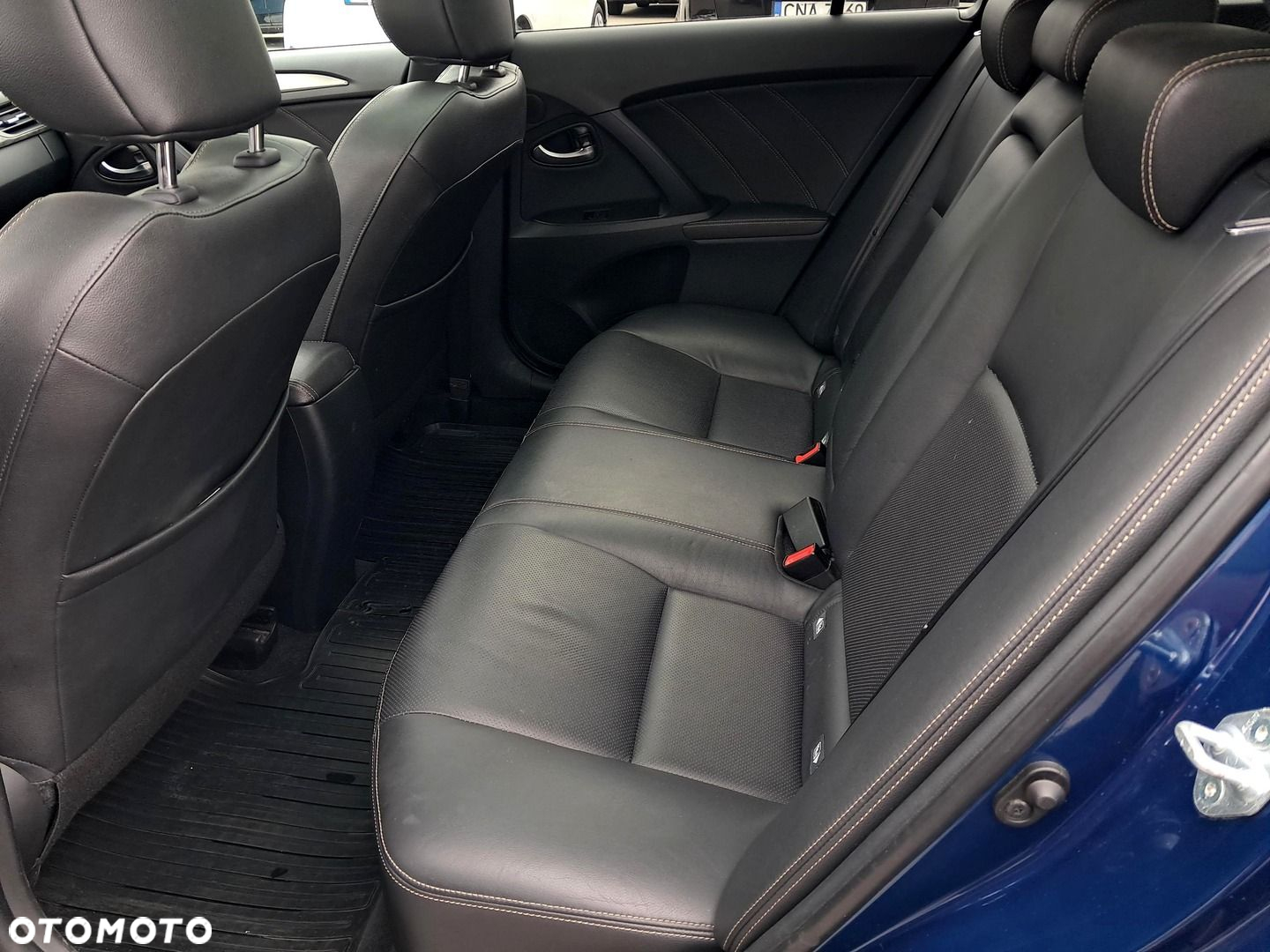 Toyota Avensis 2.0 D-4D Prestige - 13