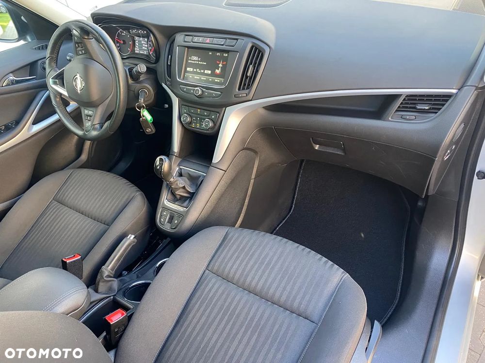 Opel Zafira 2.0 D Start/Stop Active - 28