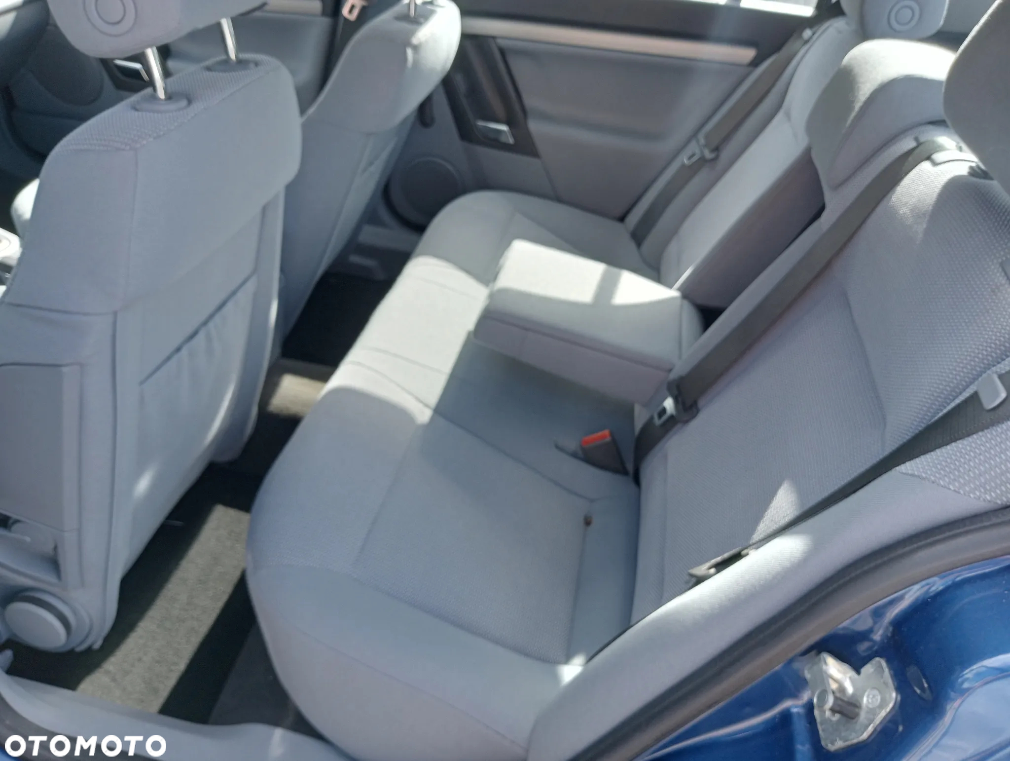 Opel Vectra 1.8 Comfort - 10