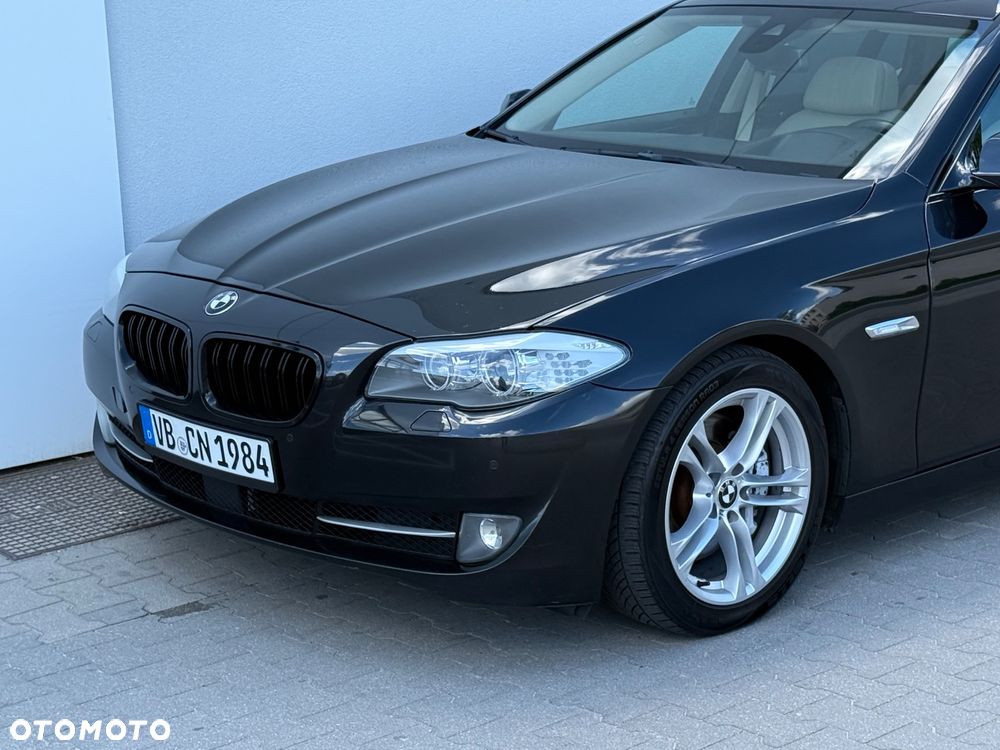 BMW Seria 5 525d Sport-Aut - 5