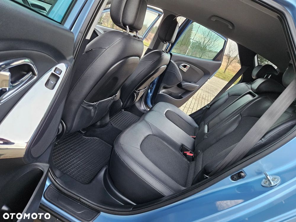 Hyundai ix35 2.0 Premium 2WD - 24