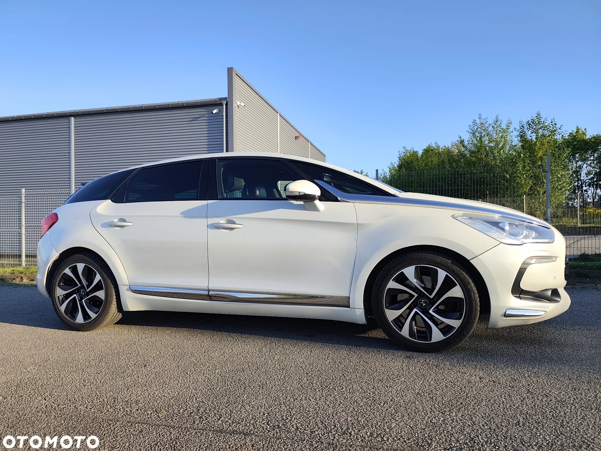 Citroën DS5 2.0 HDi SoChic - 10