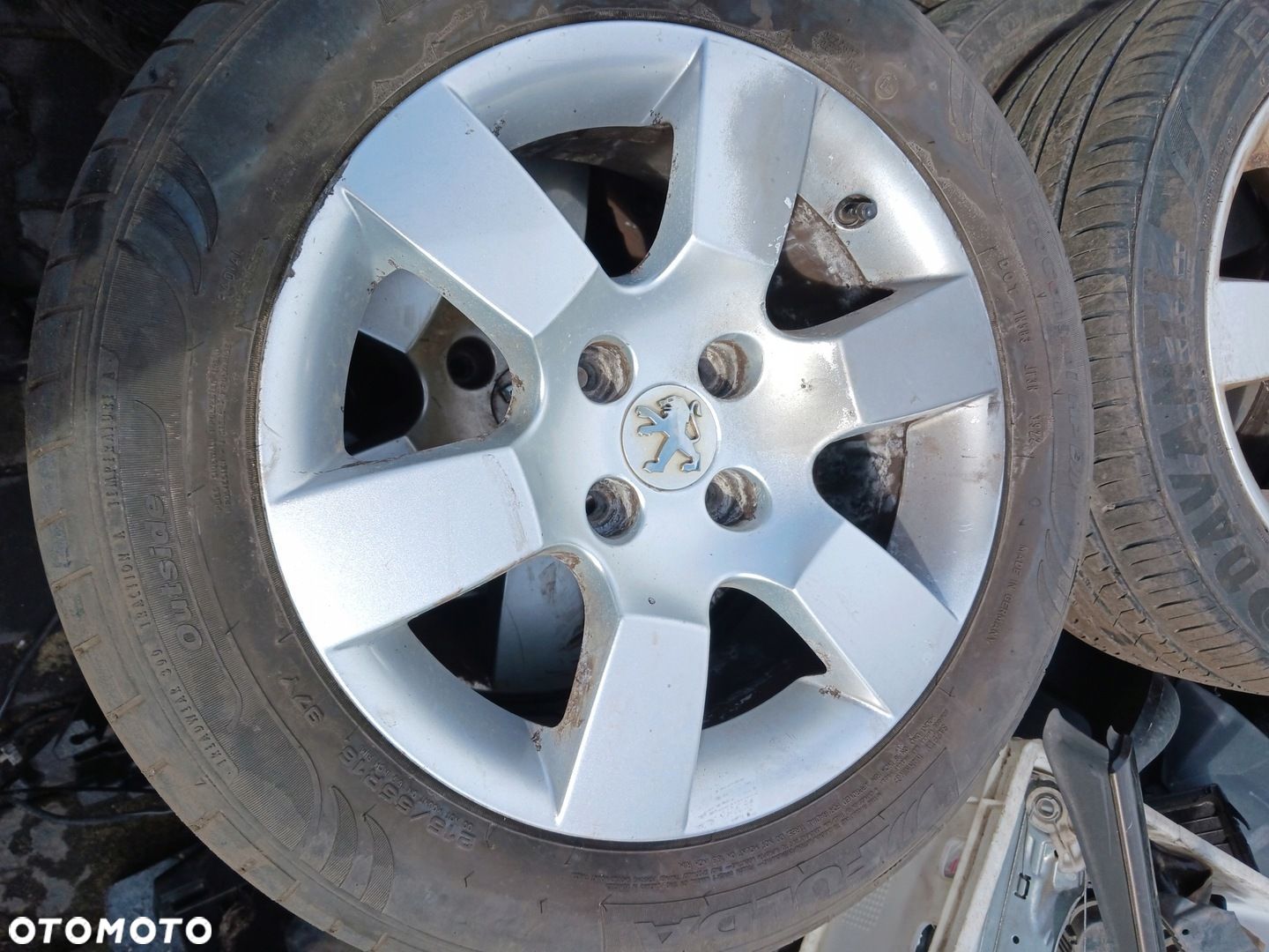 FELGA ALUMINIOWA 16 PEUGEOT 4X108 - 1