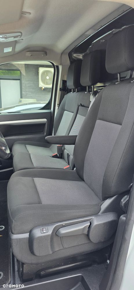 Opel VIVARO L3H1 2.0 145KM AUTOMAT 8-biegów - 18