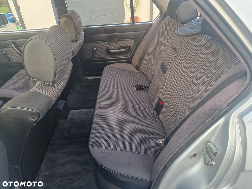 BMW Seria 5 - 24