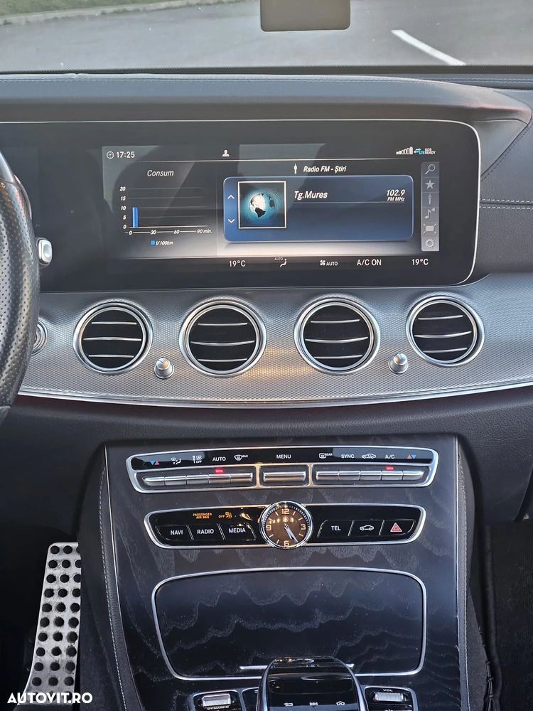 Mercedes-Benz E 220 d Aut. - 10