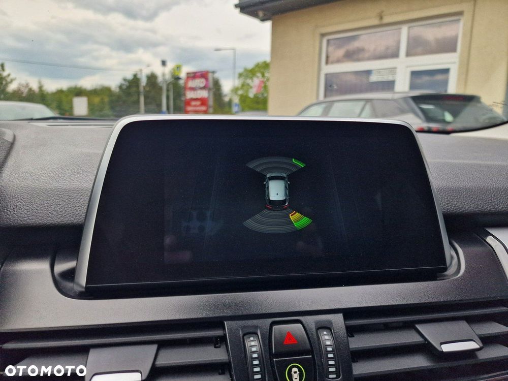 BMW Seria 2 218d Active Tourer Advantage - 32