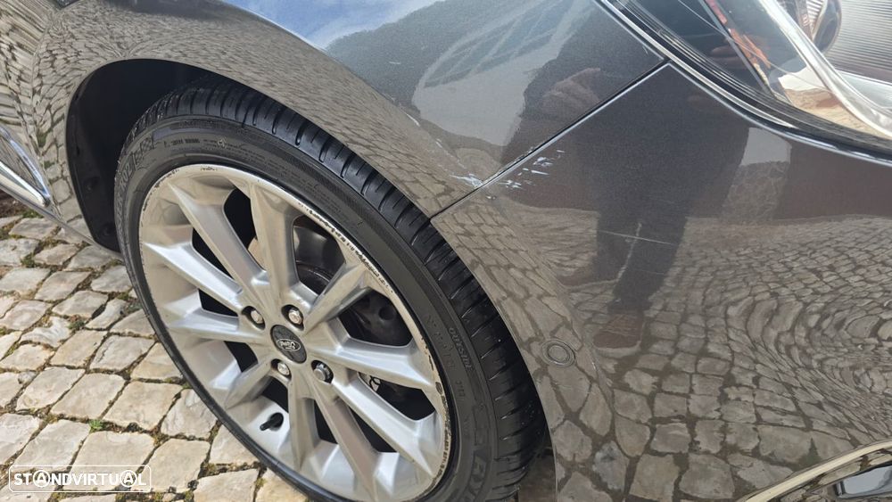 Ford Fiesta 1.0 EcoBoost Vignale Aut. - 19