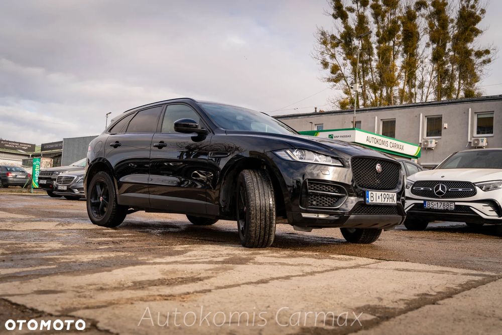 Jaguar F-Pace - 5