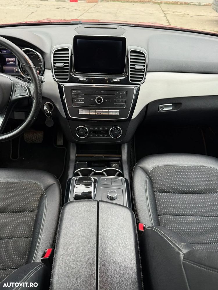 Mercedes-Benz GLE 250 d 4Matic 9G-TRONIC AMG Line - 9