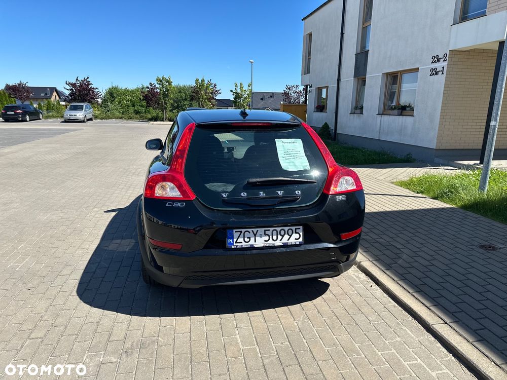 Volvo C30 D2 - 4