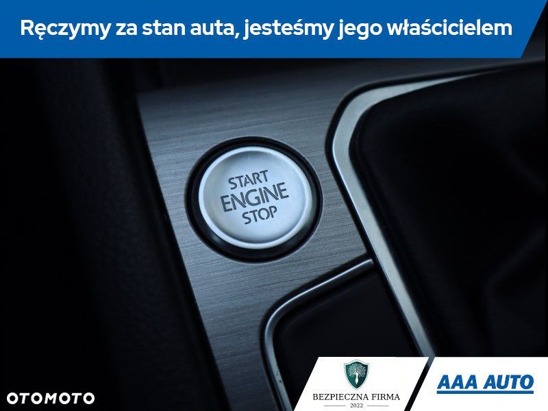 Volkswagen Passat - 16