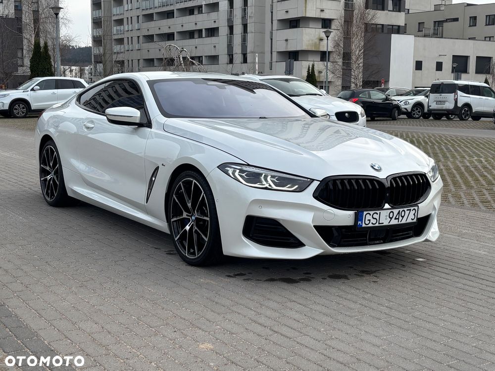 BMW Seria 8 840i - 2