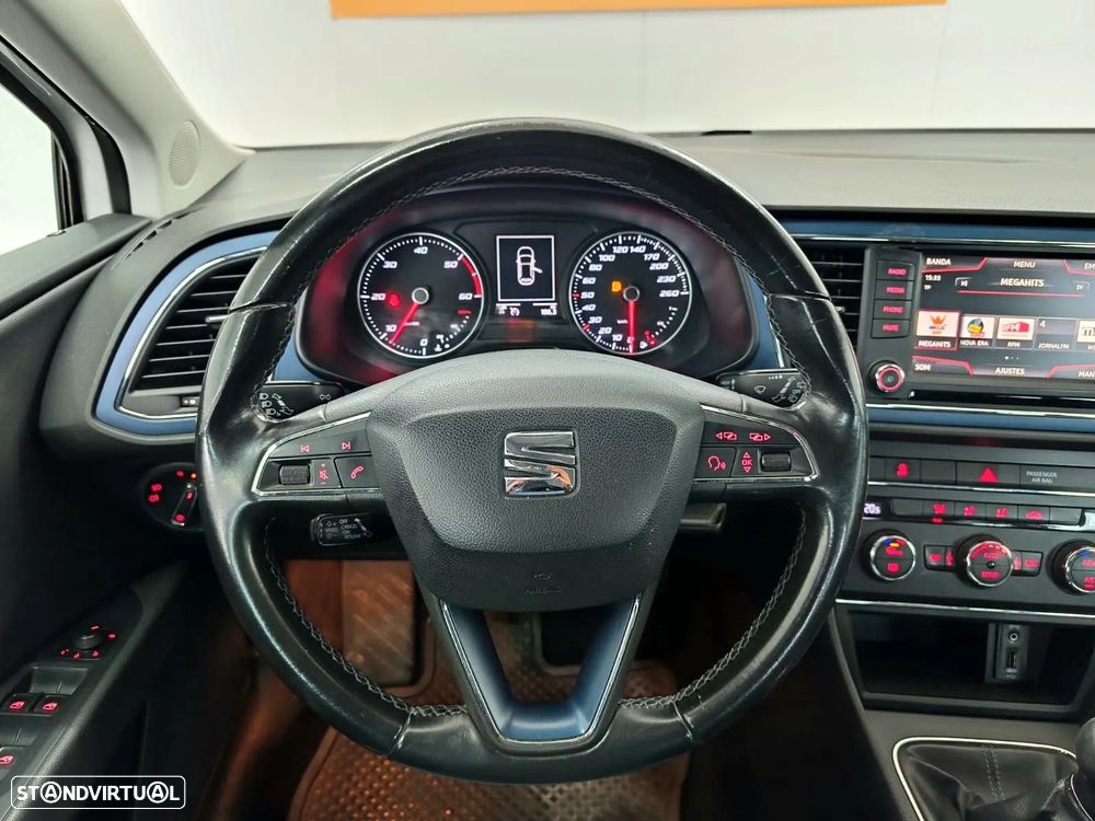 SEAT Leon ST 2.0 TDI S&S CONNECT - 18