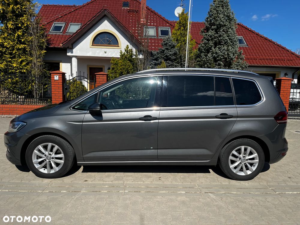 Volkswagen Touran 1.6 TDI SCR BlueMotion Technology Comfortline - 19