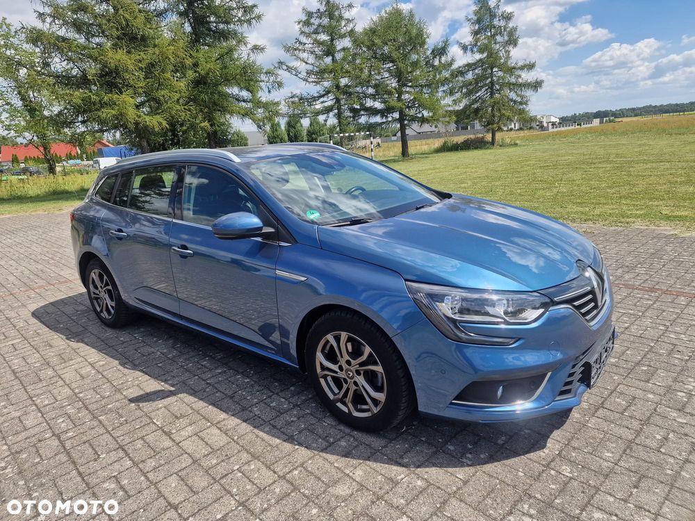 Renault Megane ENERGY TCe 130 PLAY - 4