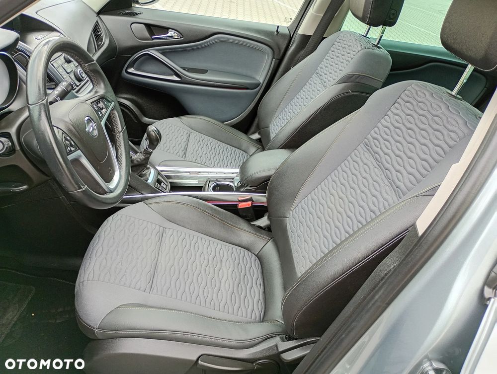 Opel Zafira Tourer 1.4 Turbo Innovation - 34