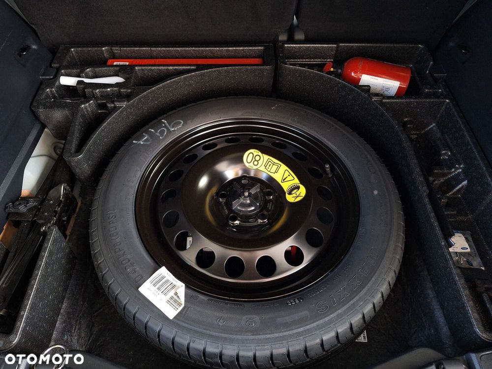 Ford Kuga 2.5 FHEV FWD ST-Line - 41