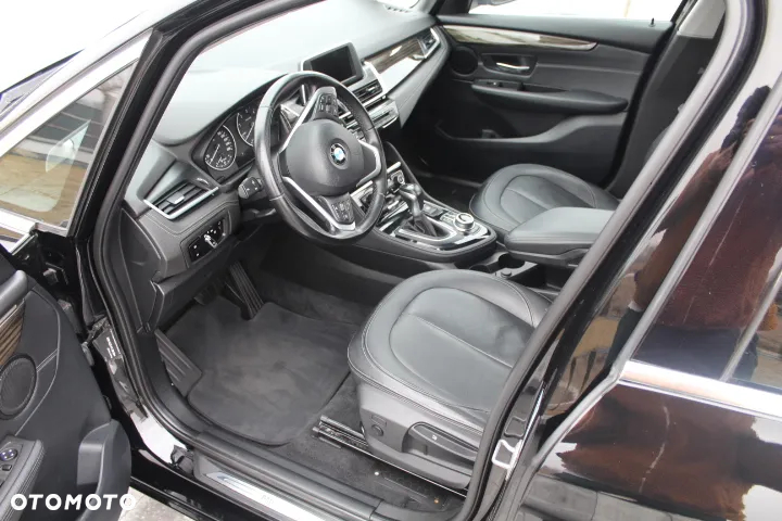 BMW Seria 2 220d Gran Tourer Luxury Line - 15