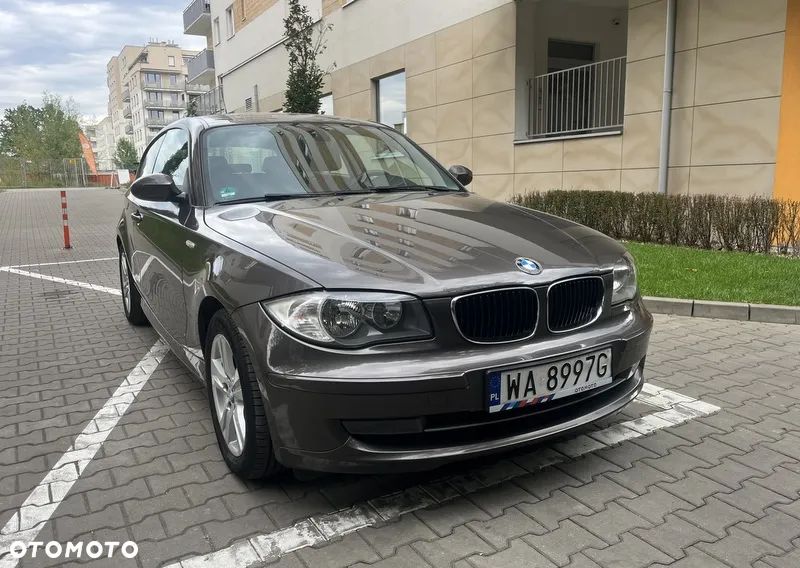 BMW Seria 1 116i Edition Sport - 4