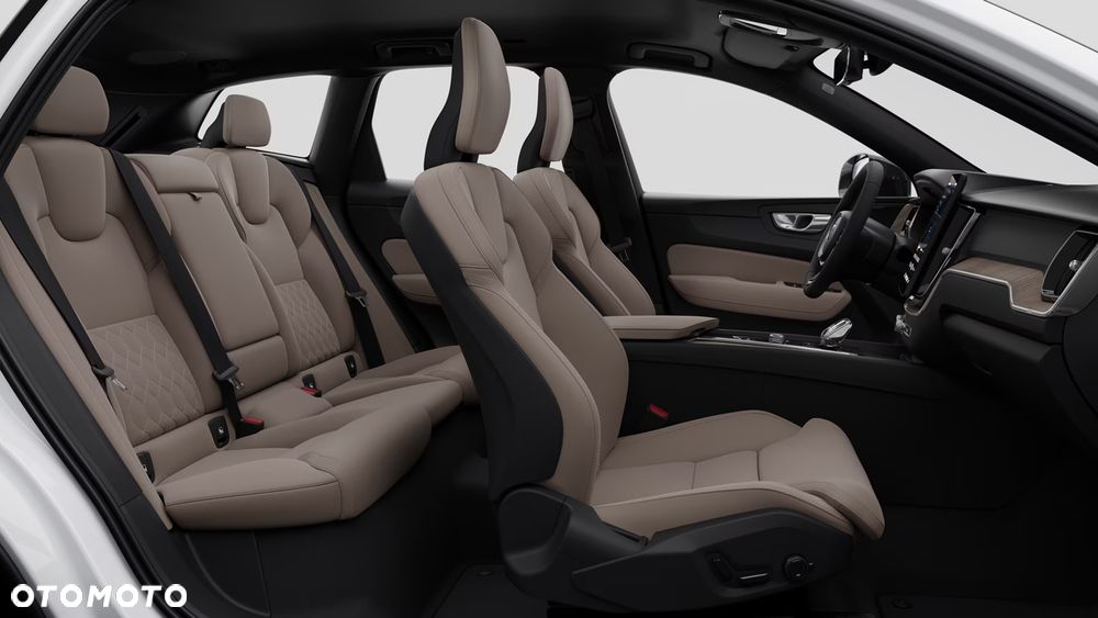 Volvo XC 60 B5 B AWD Plus Dark - 13
