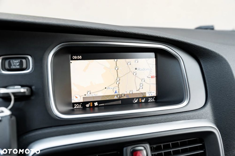 Volvo V40 D3 Geartronic RDesign - 29