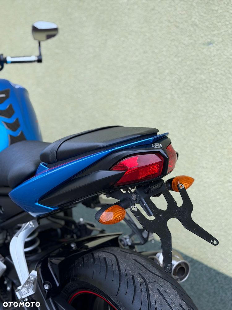 Yamaha FZ - 20