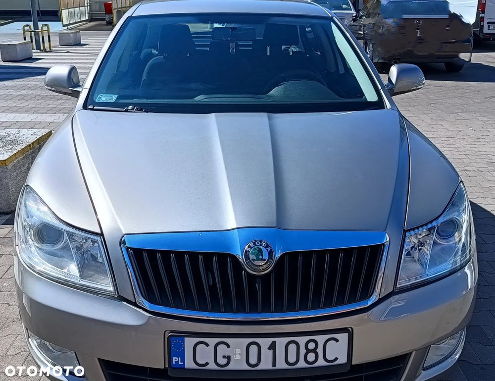 Skoda Octavia 1.6 IMPULS EDITION - 13