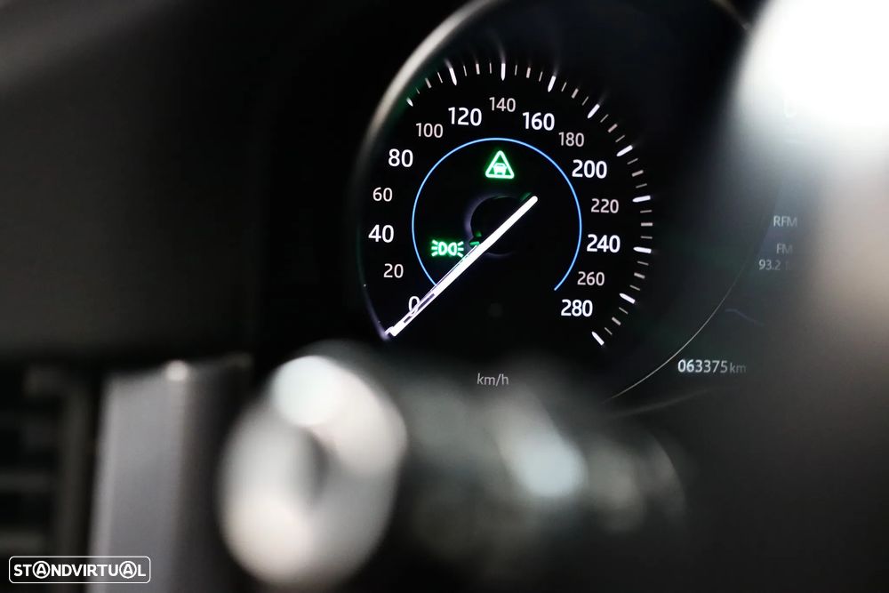 Jaguar XF 20d Aut. R-Sport - 17