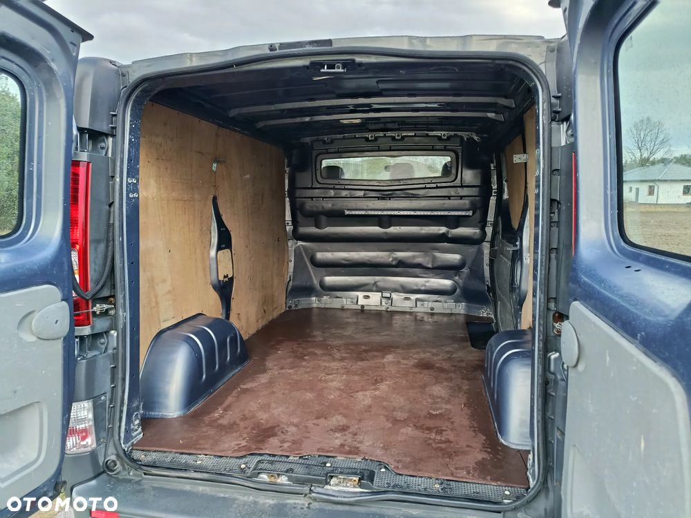 Opel Vivaro - 7