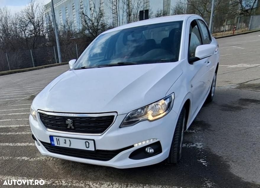 Peugeot 301 1.5 BlueHDI FAP Allure - 1