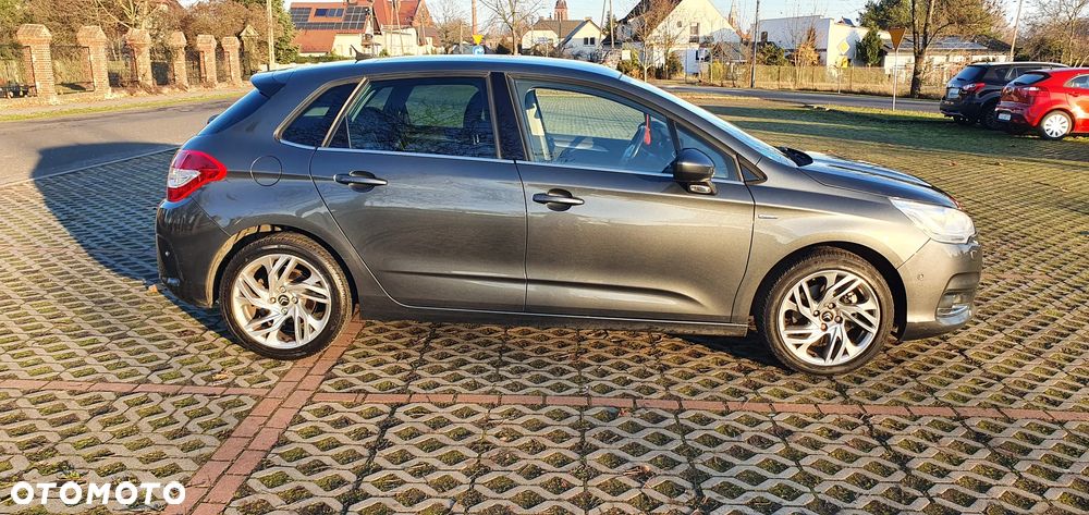 Citroën C4 2.0 HDi Exclusive - 8