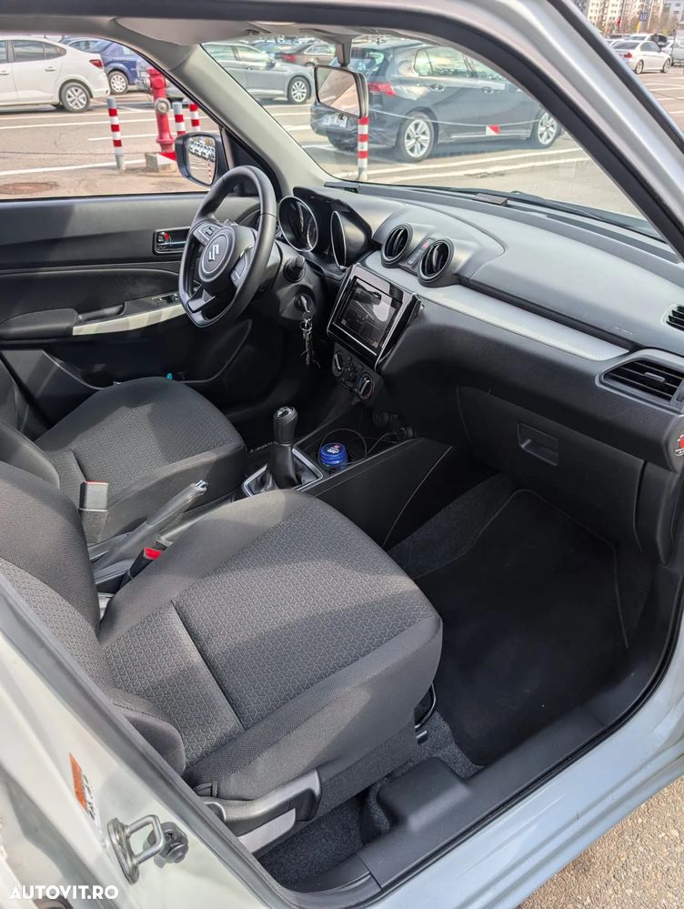 Suzuki Swift 1.0 BOOSTERJET Comfort - 11