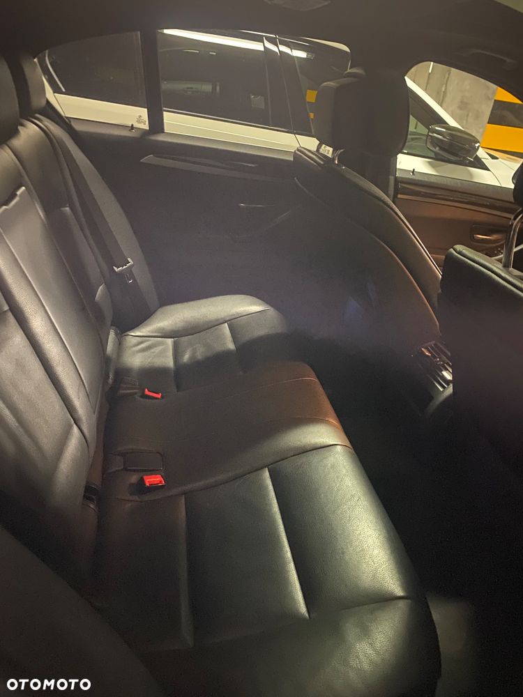 BMW Seria 5 520d - 7