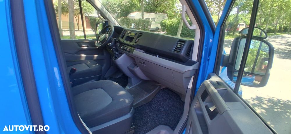 Volkswagen CRAFTER - 8