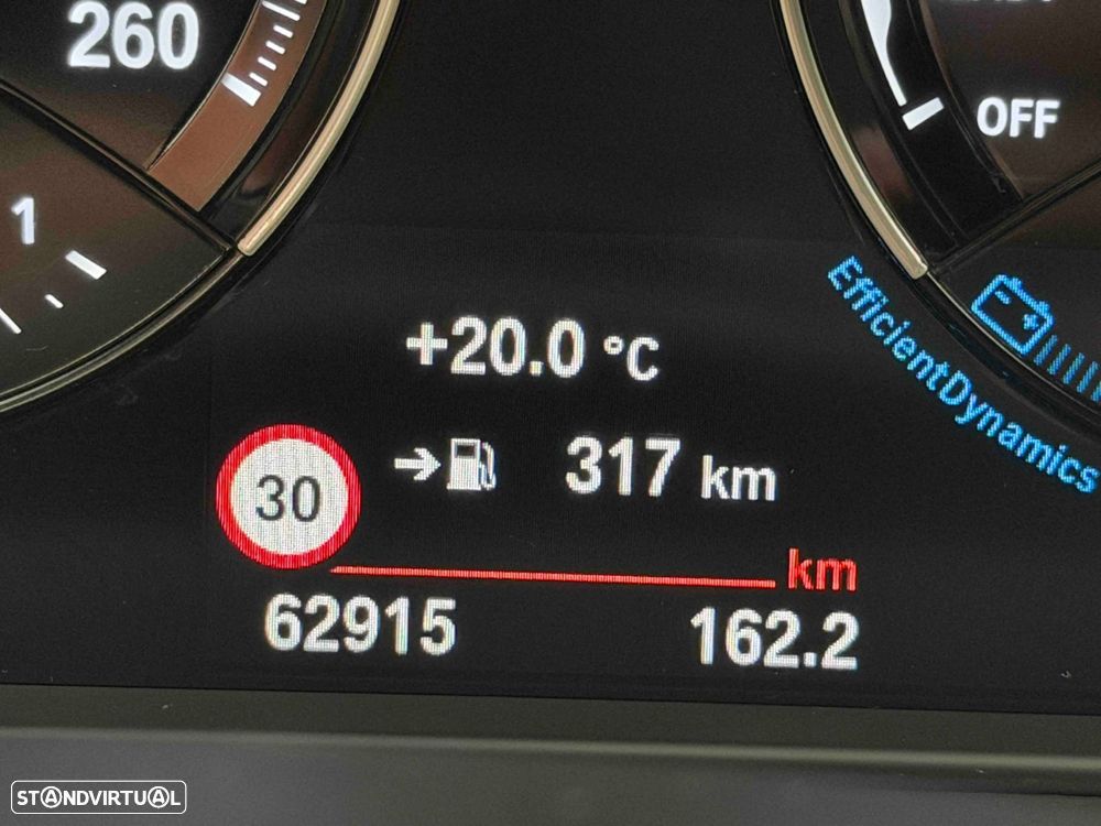 BMW X1 16 d sDrive xLine Auto - 8