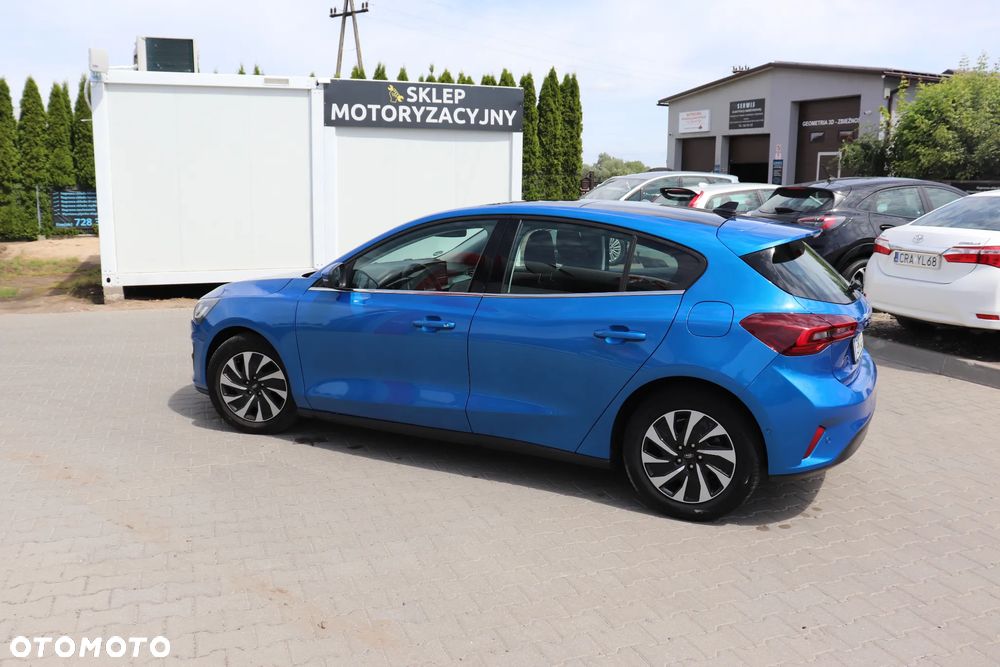 Ford Focus 1.5 EcoBlue Start-Stopp-System TITANIUM STYLE - 13