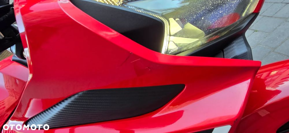 Honda CBR - 11