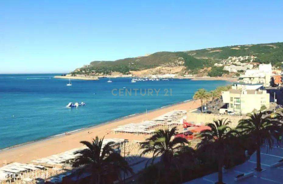 T1 Junto à praia de Sesimbra - Grande imagem: 4/10