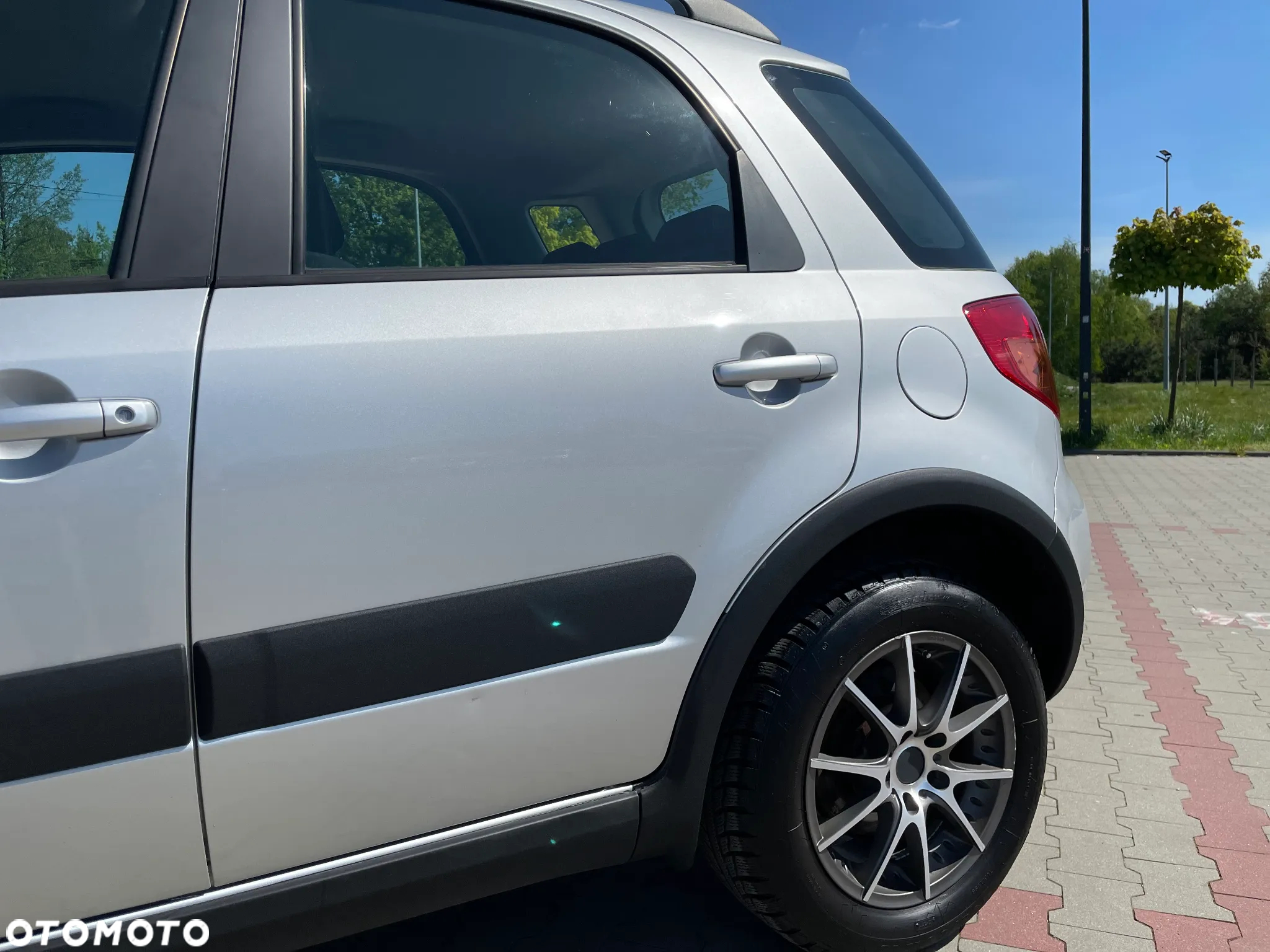 Suzuki SX4 1.6 Comfort 4WD - 31