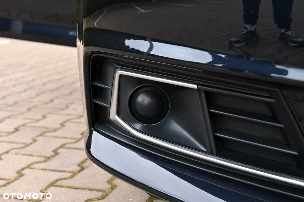 Audi A4 Avant 2.0 TDI DPF clean diesel quattro S tronic S line Sportpaket - 20