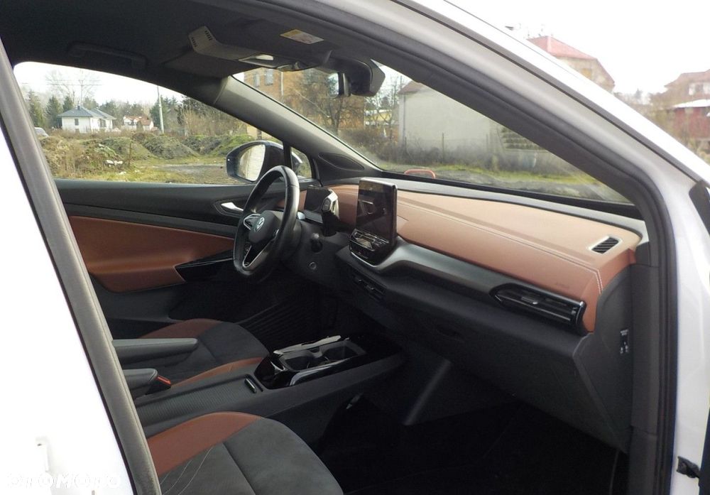 Volkswagen ID.4 - 11