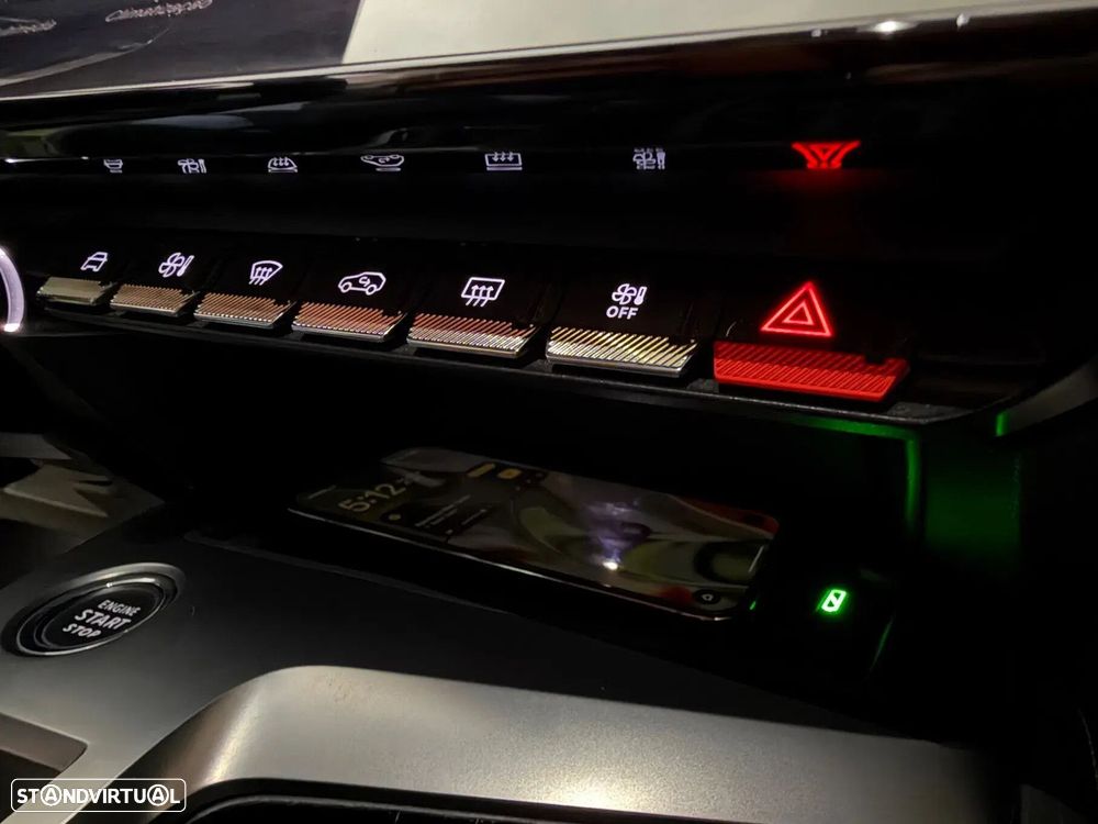 Peugeot 408 1.6 Hybrid GT e-EAT8 - 17